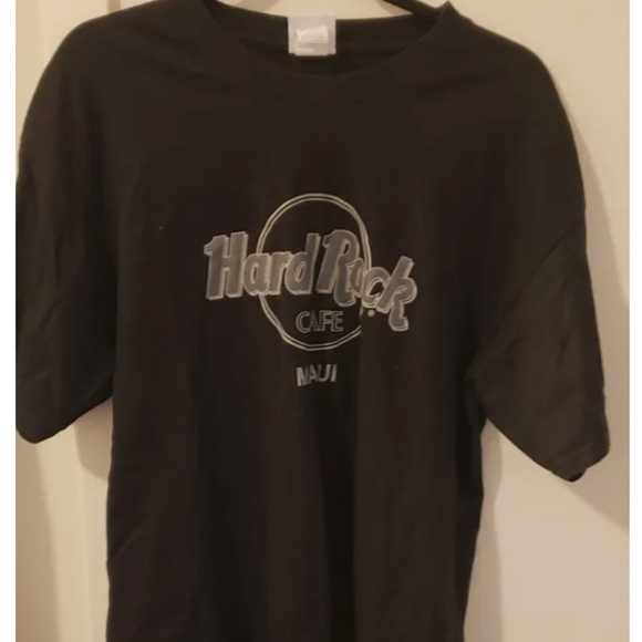 Hard Rock Cafe Maui Tshirt Size Large - Picture 1 of 4